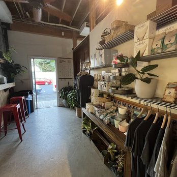 ChadLou's Coffee Roasters - Coffee & Tea Near Me - Kailua, Hawaii
