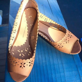 Primark - Cute/ comfortable brown open toe flats. Love the design! ($13) - Women's Clothing Near Me - Boston, Massachusetts Primark - Cute/ comfortable brown open toe flats. Love the design! ($13) - Women's Clothing Near Me - Boston, Massachusetts