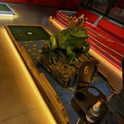 Magic Mini Golf - Beautiful artwork / putt putt