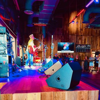 The Stillery - live singer from Nashville - Music Venues Near Me - Phoenix, Arizona The Stillery - live singer from Nashville - Music Venues Near Me - Phoenix, Arizona