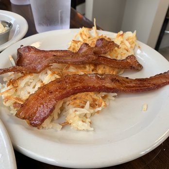 Pancake Café Wrigleyville | Breakfast, Brunch, & Lunch - Bars Near Me - Chicago, Illinois Pancake Café Wrigleyville | Breakfast, Brunch, & Lunch - Bars Near Me - Chicago, Illinois