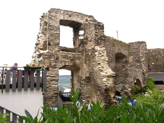 Burg Landshut by null