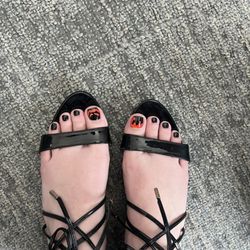 Luxe Nails and Spa - The Halloween gel toes I asked Bebe to try this week