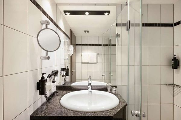 Vienna House Easy by Wyndham Berlin Prenzlauer Berg by null