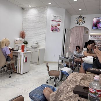 Blossom Nails - Nail Salons Near Me - Ventura, California Blossom Nails - Nail Salons Near Me - Ventura, California