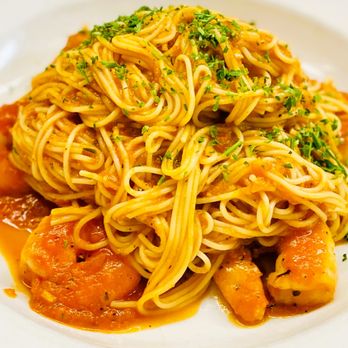 Adelmo's Ristorante - Shrimp Capellini with Spicy Homemade Marinara - Italian Near Me - Dallas, Texas