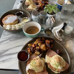 Mushroom Pesto Parmesan Eggs Benny