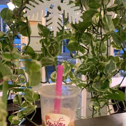 VitaVilla Smoothie & Bubble Tea - Brown sugar oat milk bubble tea