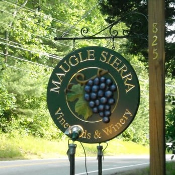 Maugle Sierra Vineyards - Wineries Near Me - Ledyard, Connecticut