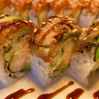Washoku Bistro - a close up of a sushi roll - Japanese Near Me - Edmonton, Alberta Washoku Bistro - a close up of a sushi roll - Japanese Near Me - Edmonton, Alberta
