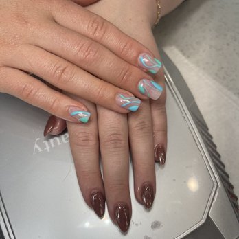Dip Nail Spa - Nail Salons Near Me - Peoria, Arizona