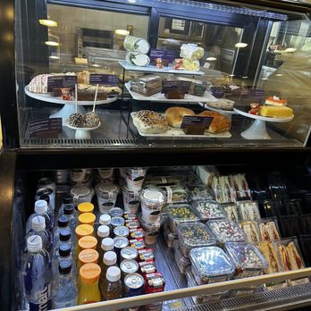The Coffee Bean & Tea Leaf - Lots of good food - Coffee & Tea Near Me - Las Vegas, Nevada