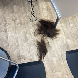 Great Clips - "4 inches" , I am very upset.