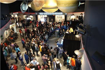 Johnson Geo Centre by null