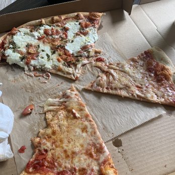 Roma Pizza - Half cheese, half ricotta, tomato and basil. - Pizza Near Me - Deltona, Florida Roma Pizza - Half cheese, half ricotta, tomato and basil. - Pizza Near Me - Deltona, Florida