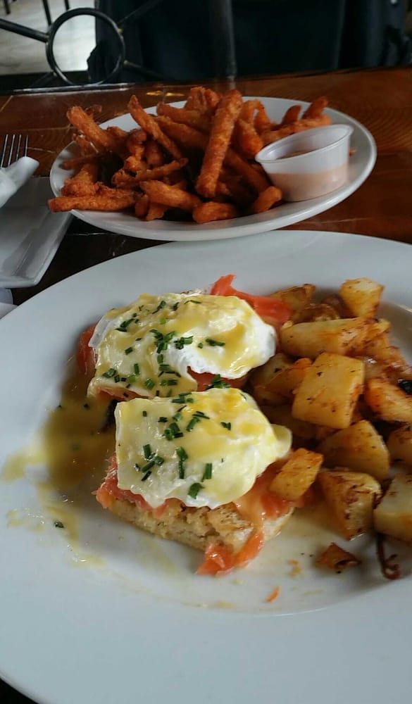 CHERRY STREET RESTAURANT CLOSED 14 Photos & 32 Reviews 275 Cherry