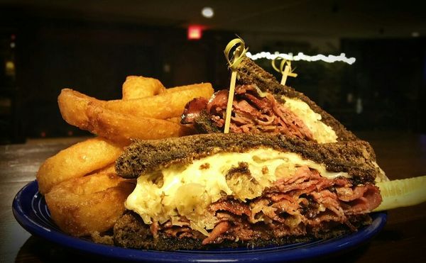 Snow Shoe Lodge & Pub by null