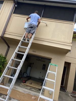 Exterior Painting Projects - We also special in Resdiental and Commerial.