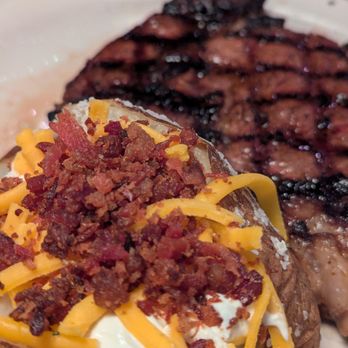 Texas Roadhouse - They know how to please a meat and potatoes person - American Near Me - Mckinney, Texas