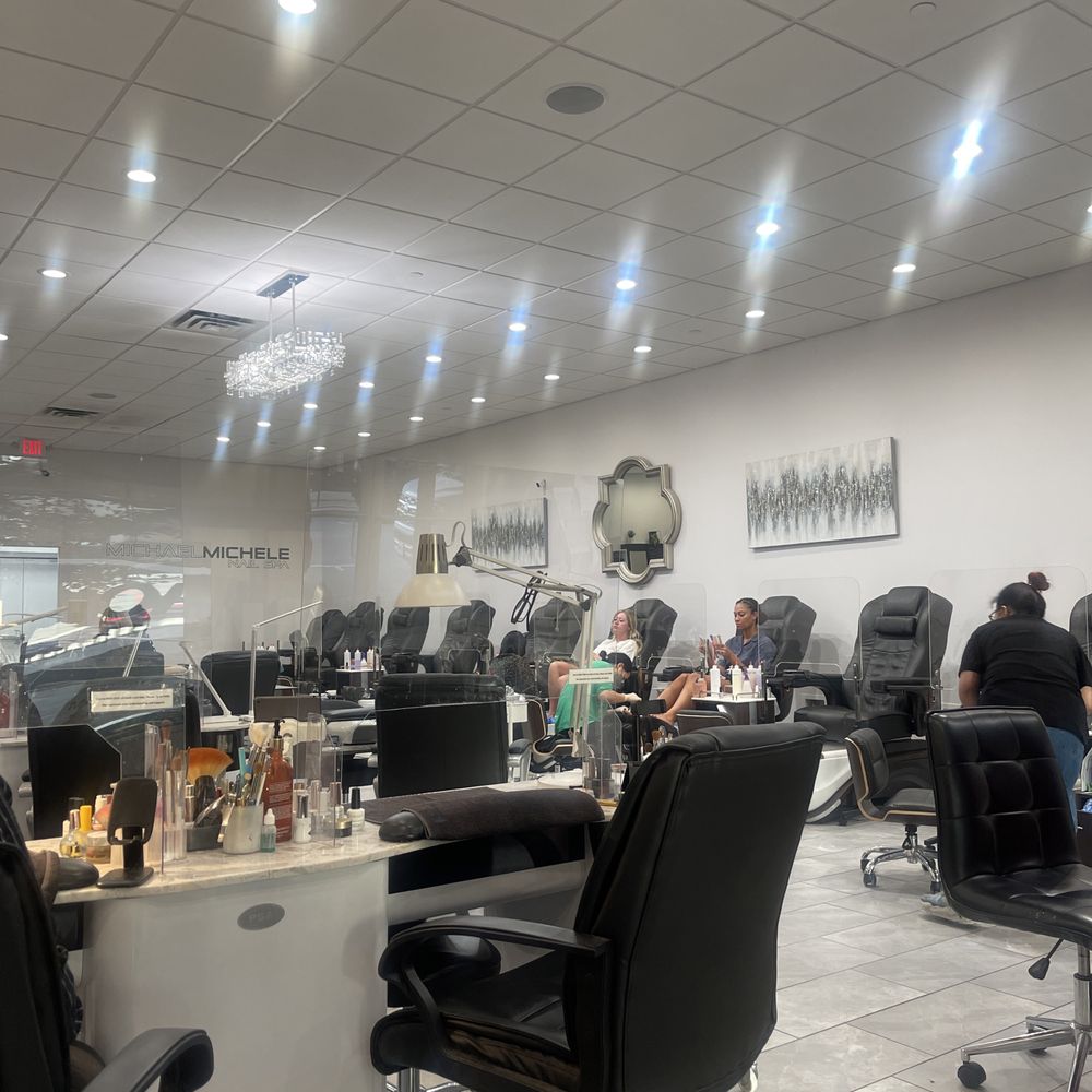 The space is clean, modern, and super welcoming! The space is clean, modern, and super welcoming!