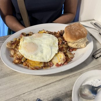 Rusty Pelican Cafe - Eggs - Cafes Near Me - Edmonds, Washington Rusty Pelican Cafe - Eggs - Cafes Near Me - Edmonds, Washington