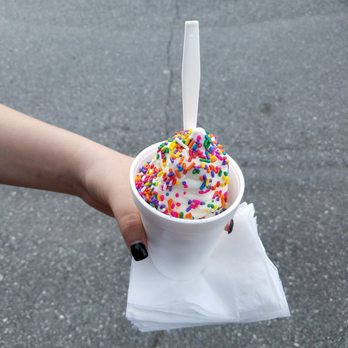 Sweet Tooth - Ice Cream & Frozen Yogurt Near Me - Murphy, North Carolina Sweet Tooth - Ice Cream & Frozen Yogurt Near Me - Murphy, North Carolina