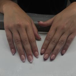 Pro Nail's