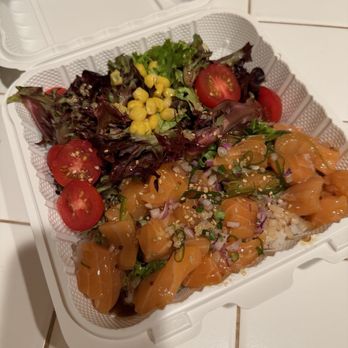 Santa Barbara Craft Ramen - The Poke Bowl (Large) / SALMON - Ramen Near Me - Santa Barbara, California