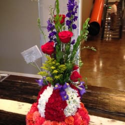 Fleur de Lis Flowers and Events - Circus themed arrangement