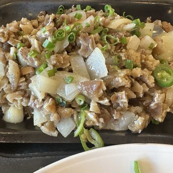 Max's Restaurant - Dillingham - pork sisig classic - Filipino Near Me - Honolulu, Hawaii Max's Restaurant - Dillingham - pork sisig classic - Filipino Near Me - Honolulu, Hawaii