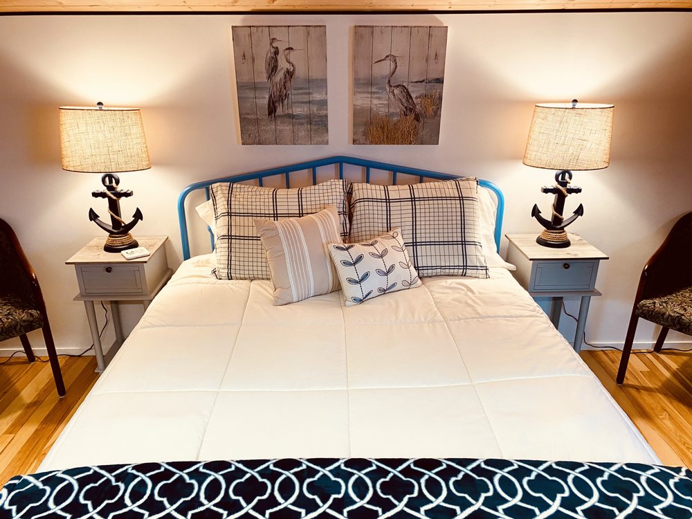 PEPIN GUEST HAUS Updated September 2024 1485 1st St, Pepin