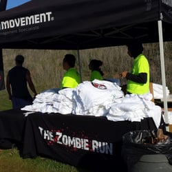 The Zombie Run - T-Shirt pick up