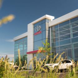 Spinelli Toyota Pointe-Claire