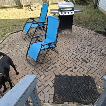 Sisters With A Mower - Shocked; prior it had green sticking through all over! - Lawn Services Near Me Sisters With A Mower - Shocked; prior it had green sticking through all over! - Lawn Services Near Me