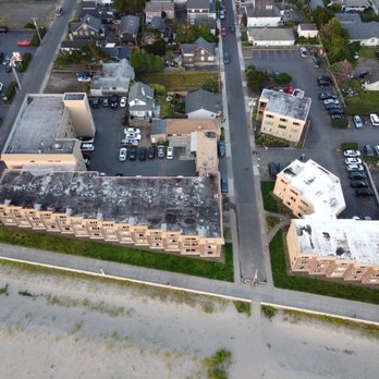Ebb Tide Oceanfront Inn - Drone aerial shot - Hotels Near Me - Seaside, Oregon Ebb Tide Oceanfront Inn - Drone aerial shot - Hotels Near Me - Seaside, Oregon