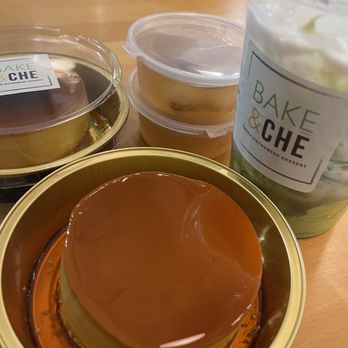 Bake & Che - Plan cheese cake, perfect sugar level, surface is smooth, silky, taste good. - Desserts Near Me - Westminster, California
