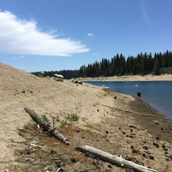 Camp Edison - Lakeside, June, 70 degrees with fresh air. - Campgrounds Near Me - Shaver Lake, California