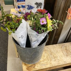 Weston's Farm Stand - Flowers