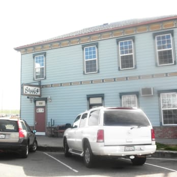 Stassi's Fourth Ward Tavern - Dive Bars Near Me - Marysville, California Stassi's Fourth Ward Tavern - Dive Bars Near Me - Marysville, California
