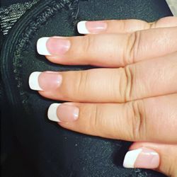 Artisan Nails & Spa - Nails French tip