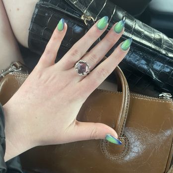 Suzy's Nails - Nail Technicians Near Me - Los Angeles, California Suzy's Nails - Nail Technicians Near Me - Los Angeles, California