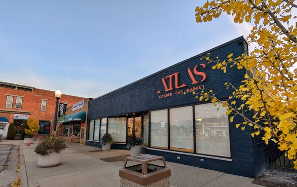 Atlas Restaurant & Bar by null