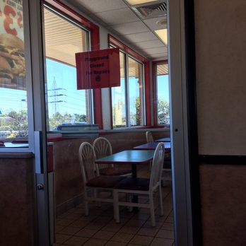 Burger King - Burgers Near Me - North Versailles, Pennsylvania