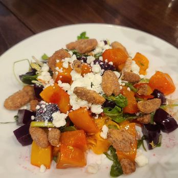Fleetwood - This beets salad is sooo good. - Mediterranean Near Me - Calistoga, California
