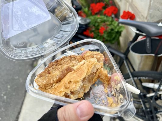 Mom's Apple Pie Bakery