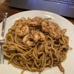 Shrimp garlic noodles