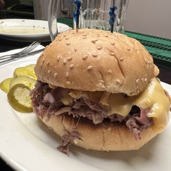 LIUZZA’S BY THE TRACK - Updated April 2025 - 536 Photos & 413 Reviews