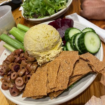 Atwater's - Belvedere - Hummus Appetizer (side salad rear) - Bakeries Near Me - Baltimore, Maryland