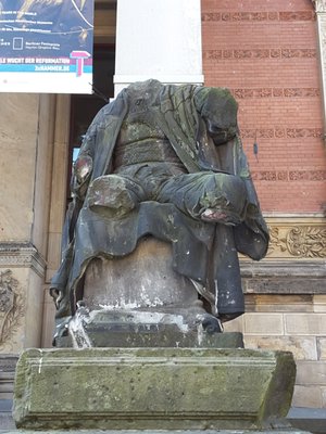 Gropius Bau by null