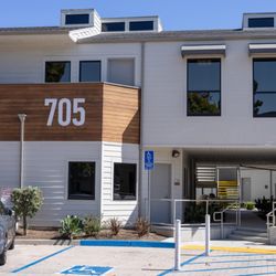 Renew Podiatry - Outside
